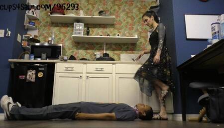 Bludgeoned Diced Skewered & Minced (BDSM Beatdown) - Full HD