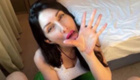 Hot MILF sucked her step daughter's boyfriend