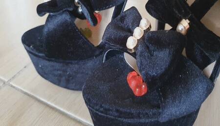 Gummy Bears Stuck in My Heels for a Day WMV