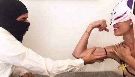 Ginevra - Surrender to my Biceps