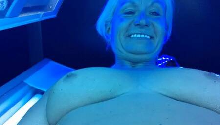 Tanning bed glass dildo masturbation