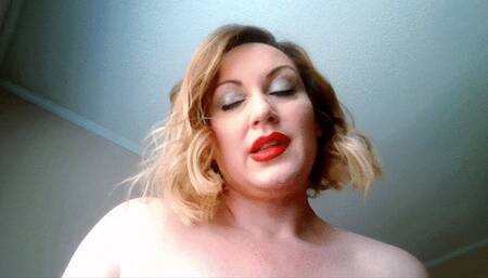 Lipstick Fetish Cuckolding