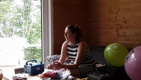 Sophie Inflates, sit on TT17, play and pop balloons