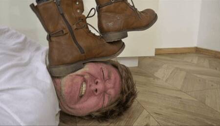 Training the slave's trampling endurance (small version)