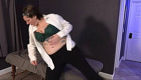 Amazon Vanessa Rain's Belly Grumbles & Grows (HD 1080p MP4)