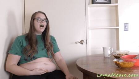Super Bloated Ethiopian Food Stuffing With Massive Burps Starring Layla Moore, HD*