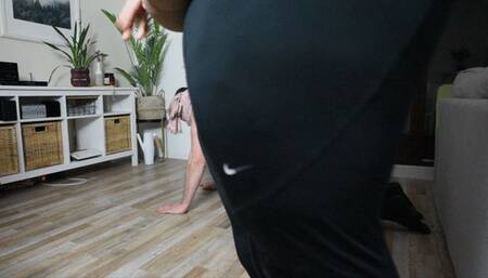 SSBBW Leonie human furniture