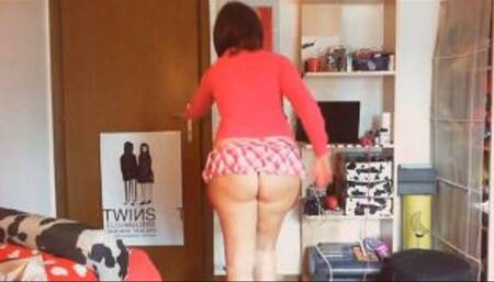 Sexy italian stepmother avi