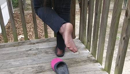 Sexy Sheer Nylon Shoeplay!