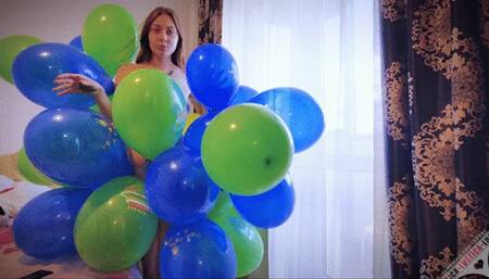 {Lustica custom 50} Popping strip tease HD