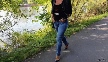 some crazy guy throws my shoe in river HD wmv 1920x1080