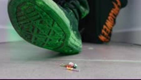 Giantess Crushes Little People with Muddy Converse WMV 1080