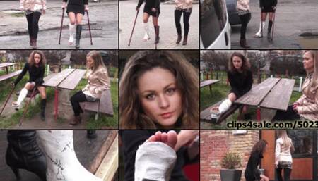 Zuzu Term SLWC Crutching in her Sexy Boot and Toe Show (in HD 1920X1080)