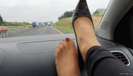 Nylon feet on the highway heading north wmv 1280 x 720