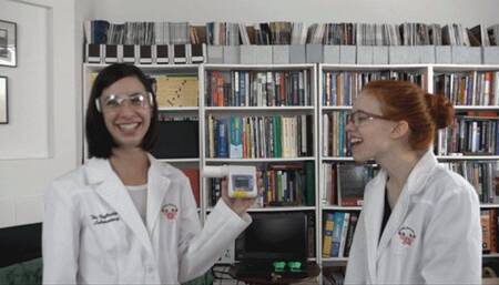 Dolly and Nora Test Their Lung Capacity (MP4 - 1080p)