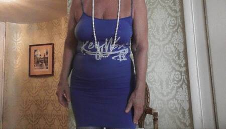 MY BLUE GLOSSY PANTYHOSE MP4