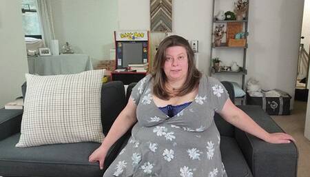 BBW tells skinny girl how to keep her man