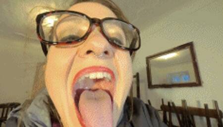 VR180 - Step-Mom's Little Boy (VR Vore)