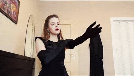 Black gloves, brown pleasure