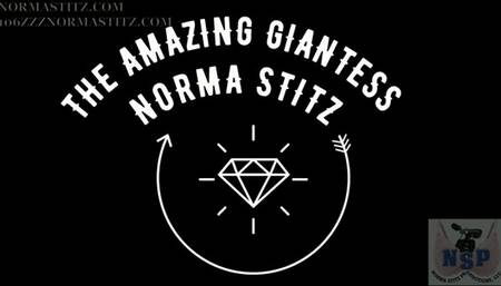 THE AMAZING GIANTESS NORMA STITZ RELEASE THE TOWEL  MP4 FORMAT