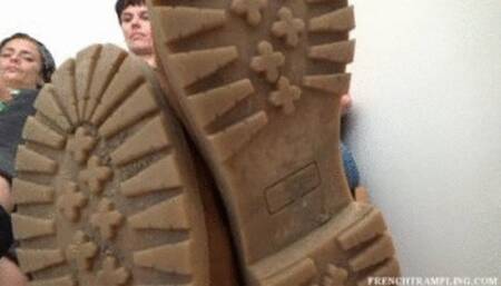 2172 Shoes worship with Melanie Elodie Eglantine Nathalie