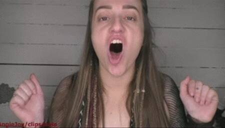 Foul kisses for Mario