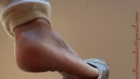 Frenetic and smooth dangling