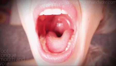 Riley's Big Wide Yawns