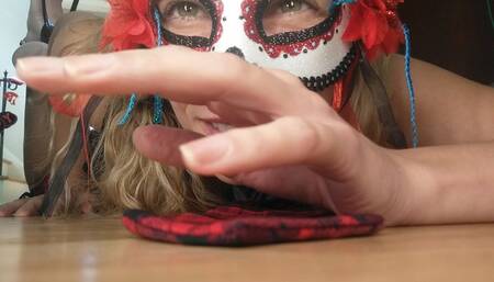 Halloween shrinking,  trick or treat !?