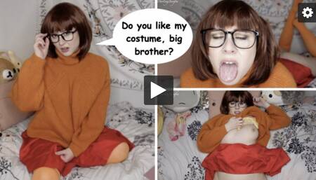 Little Step-Sister Velma Seduction