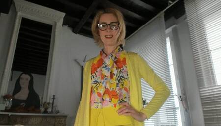 Masturbate for a stripping milf