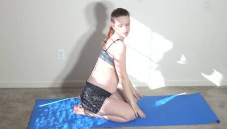Pregnant Nude Yoga 4K