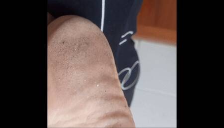 Dirty Soles to pig boys - Dolce Amaran - DIRTY SOLES - SOLES - HUMILIATION - FEMDOM - PIG - DEGRADATION - GODDESS