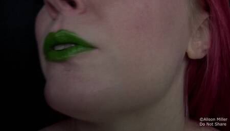 3 Funky Lipsticks With Square Lips