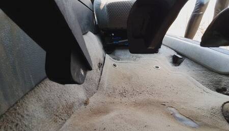 Pedal Pumping VIEW UNDER PEDAL Reeboks WMV