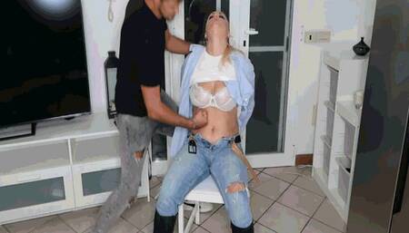 Hard humiliation of a cop   WMV(1280*720)HD