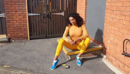 1323 Black Beauty in SMOKEBREAK Mustard