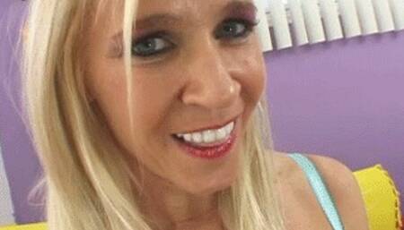 Tabitha Loves Jerking And Sucking Big Fat Cock! (mp4)