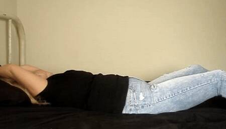 @MizzLollyGagg-Lolly Tickle-(WMV)