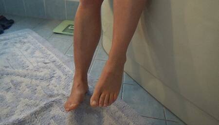 bath feet massage