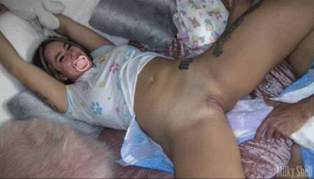 Misty's Cummies & Changing (UHD WMV)