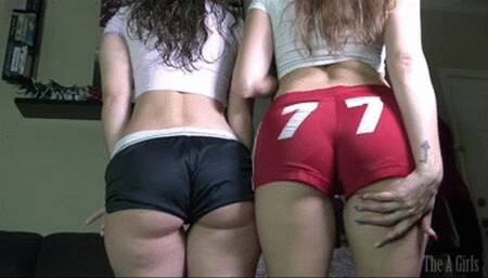 Milking From Sadie & Akira (UHD WMV)