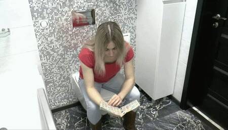 You loose of huge flatulence while and sniffing with the smell of the farts MP4 FULL HD 1080p