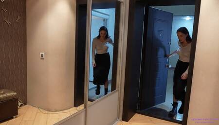 EVELINA - My excellent boots and feet cleaner (HD)