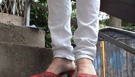 Trial and error - exploring my limits under Tanja's heels again - Cam 3