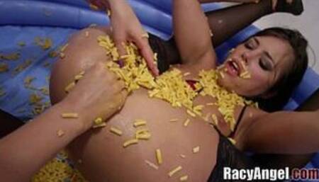 Crazy Food Fetish Lesbian Stories Gabriella Paltrova, Holly Hendrix, Sasha Heart