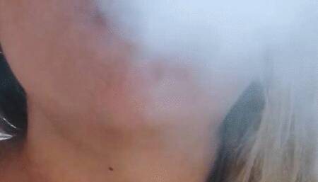 Home smoking in leopard body