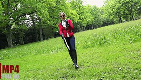 Ridingmistress and her Snakewhip (FULL HD) – Whiper