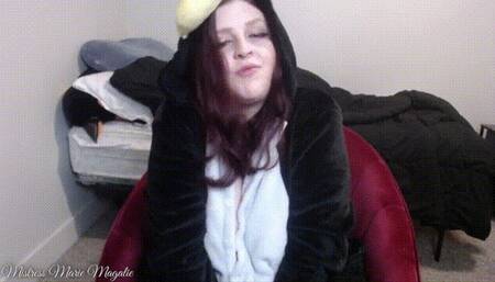 Adorable body worship