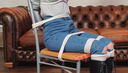 1292 Mia in Ranger Boots Chairtie